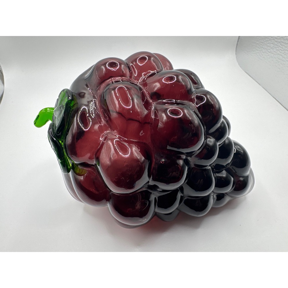 Vintage MCM Amethyst Purple Hand Blown Art Glass Grape Cluster 5"